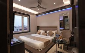 Hotel Apple Inn & Suites, New Delhi