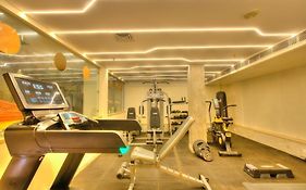 Hotel Apple Inn & Suites, New Delhi